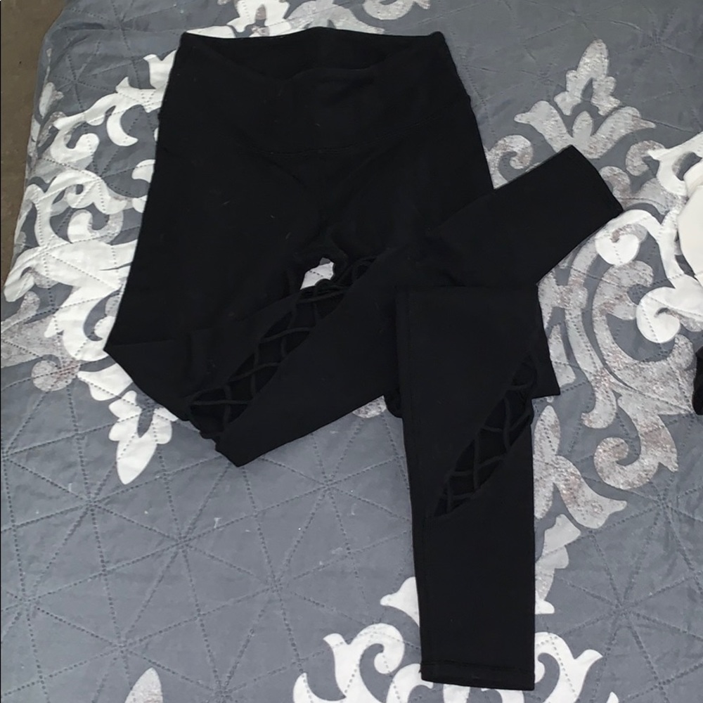 ALO yoga entwine leggings